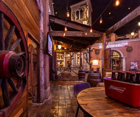 Texan Wing Bar Monte Casino